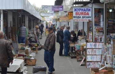 Рынок "Петровка" может уйти в историю. Фото:gloss.ua