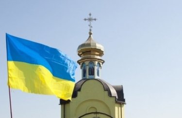 В Киеве в здании УПЦ КП распылили слезоточивый газ