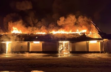 Последствия российской атаки на Черкасскую область в ночь на 1 октября 2023. Фото: Игорь Табурец / Telegram Черкасская область, пожар
