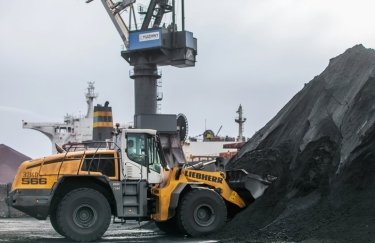 Порт "Южный" побил рекорд последних 5 лет по перевалке грузов