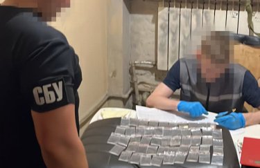 СБУ и ГБР разоблачили наркогруппировку, действовавшую в Днепре под "крышей" райуправления полиции (ФОТО)