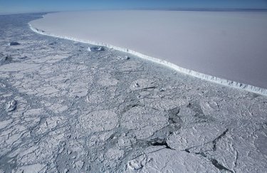 Айсберг A68 в начале своего существования. Фото: Getty Images