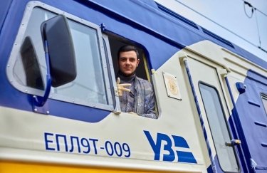"Боротьба зі спекулянтами": пасажири "Укрзалізниці" зможуть придбати квиток за день до поїздки