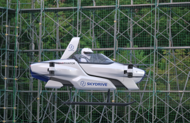 Летательное авто SD-03 во время демонстрационного полета. Фото: SkyDrive Летательное авто SD-03 во время демонстрационного полета. Фото: SkyDrive