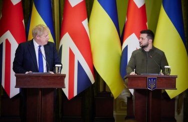 Украина получит от Великобритании 1,6 млрд долларов в качестве военной помощи