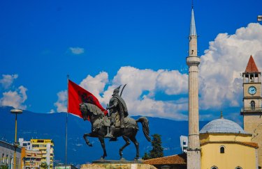 Албания намерена открыть посольство в Киеве