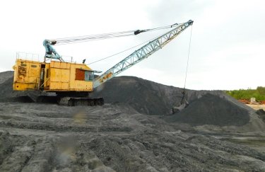 Видобуток титаномісних руд на Іршанському гірничо-збагачувальному комбінаті. Фото: прес-служба ОГХК Видобуток титанової руди