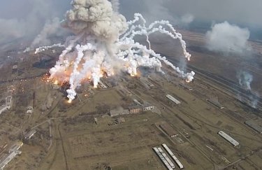 Зеленского призывают решить проблему аварийных арсеналов и не допустить новых взрывов