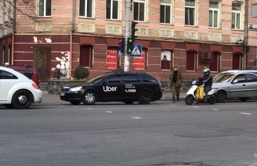 Uber возобновляет работу в Харькове
