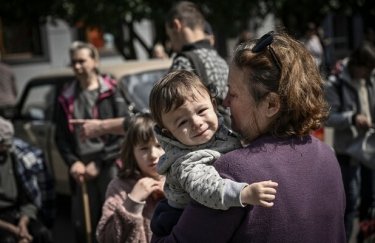 За отказ от обязательной эвакуации детей будут лишать родительских прав