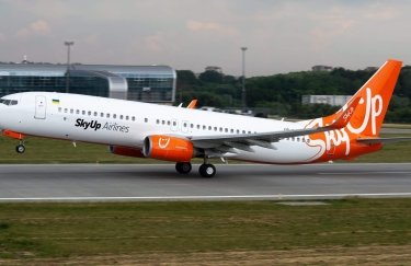Самолеты Bees Airline и SkyUp не смогли закончить международные рейсы: пассажирам пришлось сойти в Кишиневе