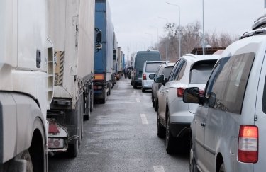 Румунські протестувальники заблокували рух вантажівок через "Сірет" і "Вікову-де-Сус"