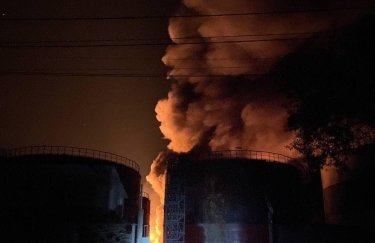 Окупанти вдарили дронами-камікадзе по об’єктах промислової інфраструктури в Миколаєві