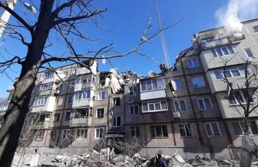 Разрушенный 15 марта дом в Харькове. Фото: ГСЧС