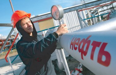 Россия уступила мировое лидерство по добыче нефти США