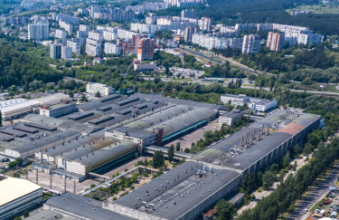 Наслідки атаки ворожих БпЛА: Київський картонно-паперовий комбінат тимчасово призупинив роботу