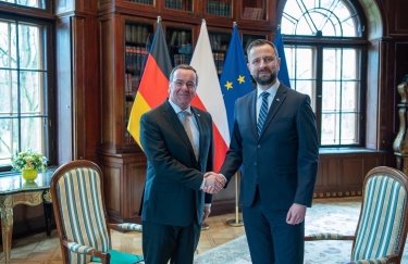 Міністри оборони Німеччини і Польщі Владислав Косіняк-Камиш і Борис Пісторіус. Фото: сторінка у соцмережі Х міністра оборони Польщі Польща та Німеччина оголосили про створення коаліції бронетехніки для України