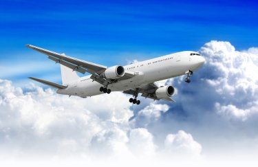 Європейські авіакомпанії запускають напівпорожні літаки, щоб зберегти свої місця в аеропортах
