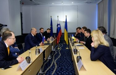 Словения возвращает своих дипломатов в Украину