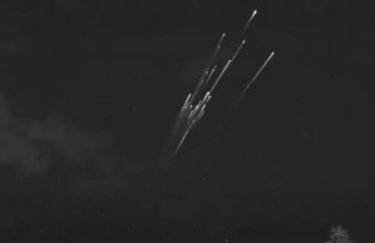 Декілька супутників компанії SpaceX згоріли в небі над Пуерто-Рико (ВІДЕО)
