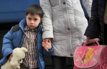 Статус ВПО можна втратити за умови переїзду за кордон, повернення на місце постійного проживання або ж якщо своєчасно не повідомити про зміну фактичного місця проживання Виплати ВПО: за яких умов можуть бути здійснені перевірки місця проживання