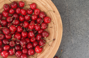 В Украине стартовал сезон черешни: какие цены на ягоду