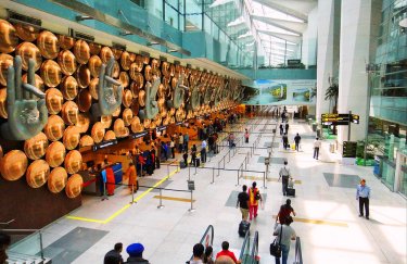 На фото: Международный аэропорт Дели 