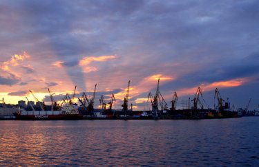 Кабмин утвердил проект строительства спецкомплекса в Мариупольском порту на 467 млн гривен