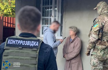 Корректировала вражеские удары и вербовала пособников – в Сумской области разоблачена очередная российская агентка