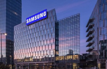 Выручка Samsung в 2021 году составила $233,4 млрд. Это рекордная сумма за всю историю компании