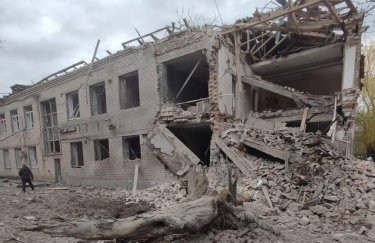 Військові РФ скинули бомбу на лікарню у Миколаївській області