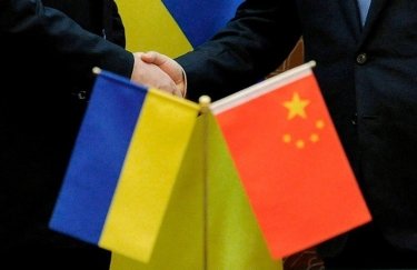 Китай бесплатно передаст Украине технику и оборудование на $30 млн