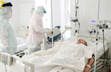 COVID-19: в Украине выявили более 18 тысяч новых случаев болезни
