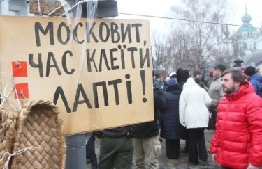 Киевсовет призвал снести незаконную часовню УПЦ МП