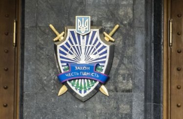 Помощника нардепа подозревают в передаче ФСБ данных про обороноспособность Украины