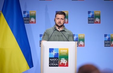 Саммит НАТО в Вильнюсе. Члены Альянса просили Зеленского "остыть" после его критики - СМИ