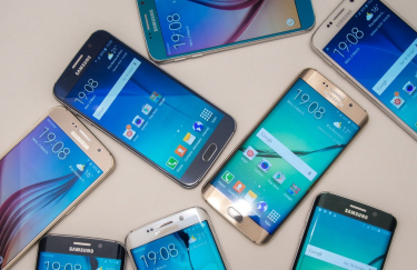 Google не стала рекомендовать смартфоны Samsung для использования в корпорациях