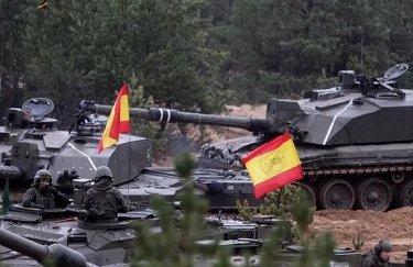 Испания отправила в Украину ПВО, боеприпасы и бронированные авто