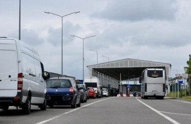Фото: Западное региональное управление Госпогранслужбы Польские фермеры частично разблокируют пропуск грузовиков через "Рава-Русская – Гребенное"