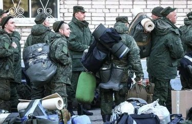 Разведка Британии объяснила, зачем Минобороны РФ вербует заключенных на войну в Украине