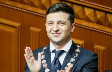 Деятельностью Зеленского на посту президента довольны 58% украинцев