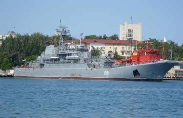 У Севастополі уражено російський великий десантний корабель "Ямал"