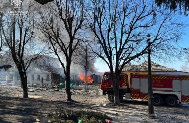 Захватчики обстреляли пограничные населенные пункты Харьковщины: в ОВА рассказали о последствиях