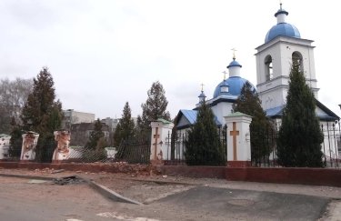 казанская церковь чернигов разрушение забор