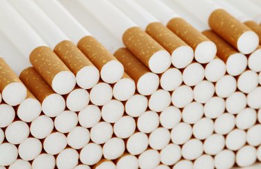"Если власти хотят остановить курение, необходимо бороться с нелегальной торговлей уже сейчас, – топ-менеджер Philip Morris International