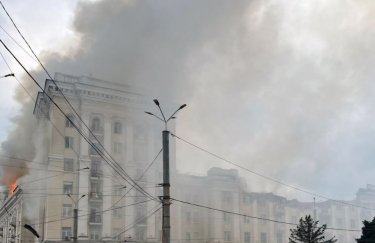 РФ завдала удару по центру Дніпра, є загиблі, пошкоджена інфраструктура "Укрзалізниці" (ФОТО)