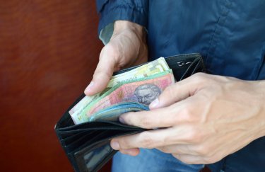 Средняя зарплата украинцев в 4 квартале превысила 19 тысяч гривен