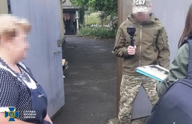 Передавала оккупантам информацию о местах дислокации военных формирований и блокпостов на Сумщине – задержана местная жительница Передавала оккупантам информацию о местах дислокации военных формирований и блокпостов на Сумщине – задержана местная жительница