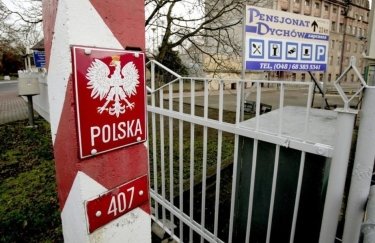 Украинские заробитчане в 2017 году перечислили из Польши сумму, равную 4% ВВП