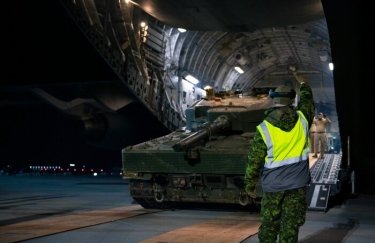 В Польшу прибыл первый Leopard 2 из Канады